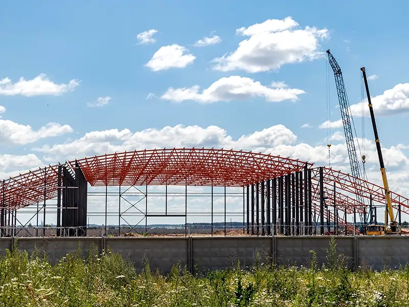 Structural engineering and construction services for large building projects in UAE